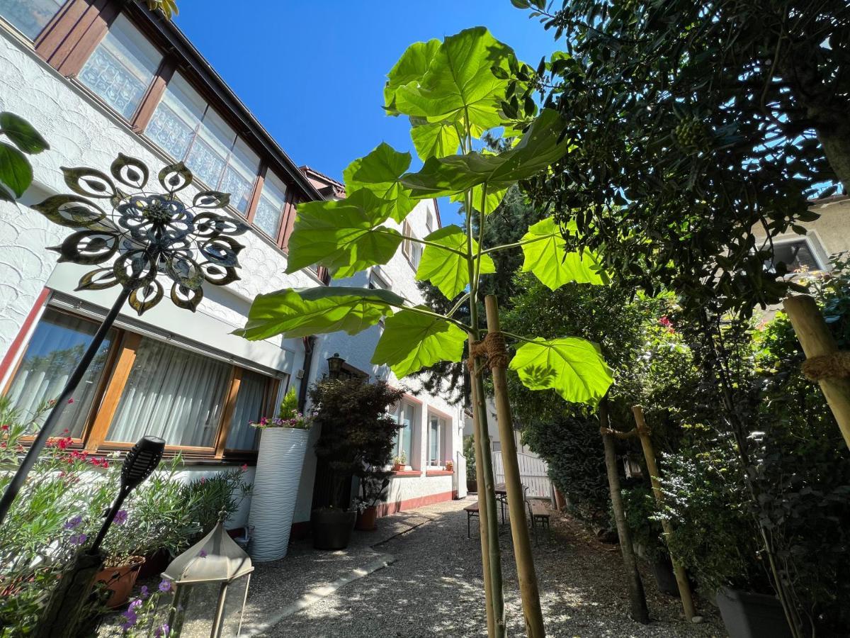 Haus Pia Executive Suites FDH Buitenkant foto