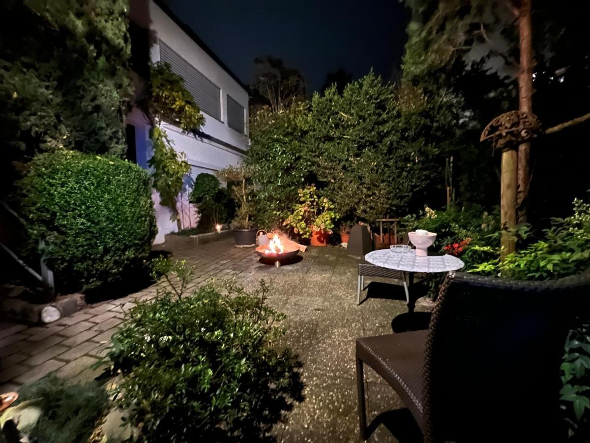 Haus Pia Executive Suites FDH Buitenkant foto